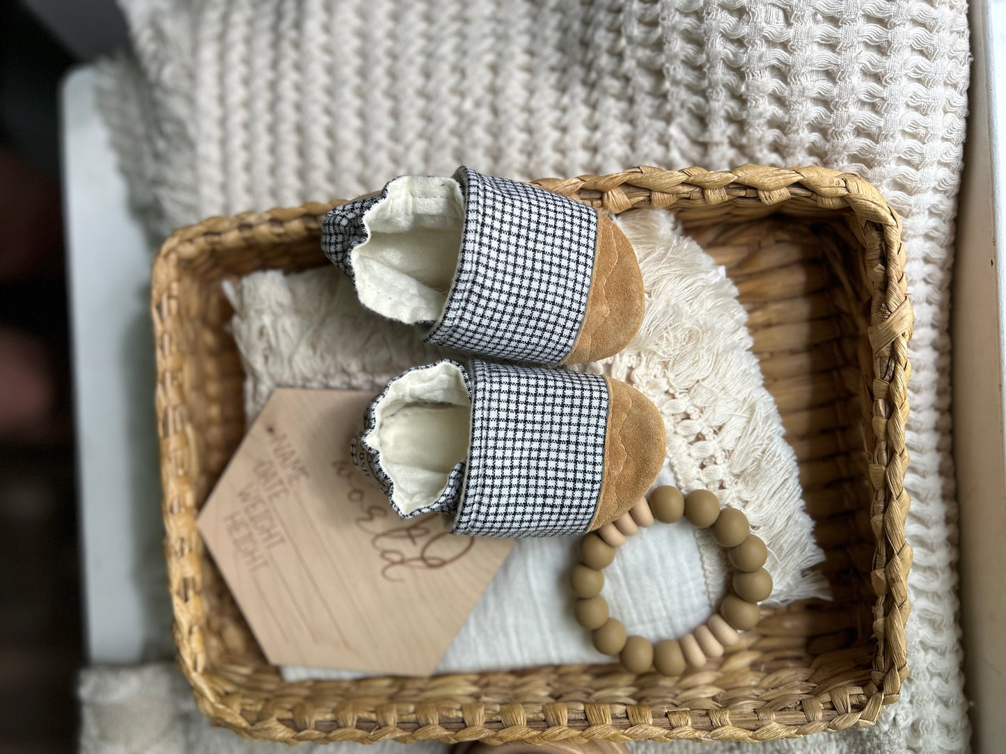 black & white soft soled baby shoes