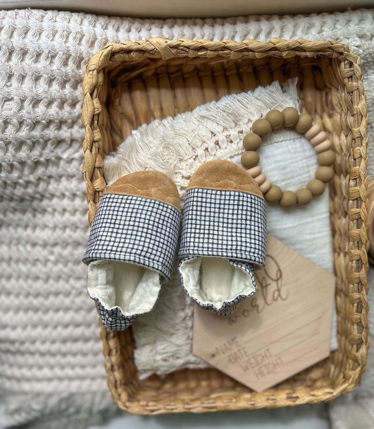 black & white soft soled baby shoes